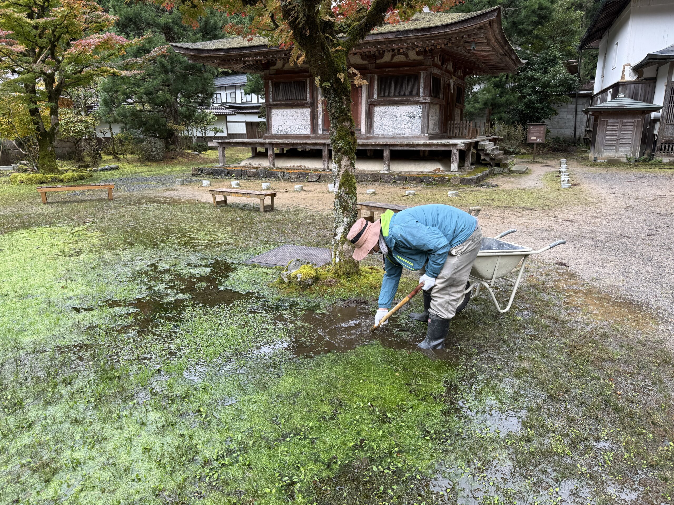 きぼう建設 | 高野山　金剛三昧院　多宝塔周囲排水管調査